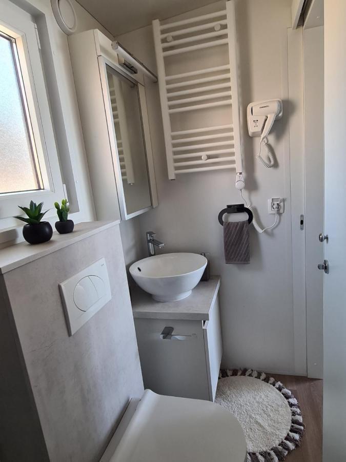 Mobile Home Sunflower - Selce Εξωτερικό φωτογραφία
